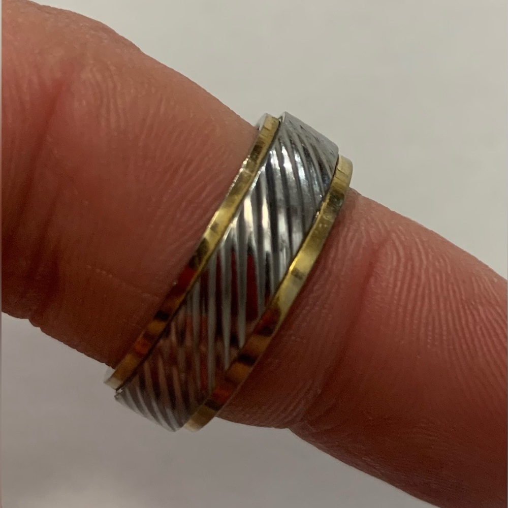 Edforce Stainless Steel Wedding Band Ring